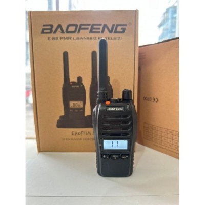 BAOFENG E-88 Ekranlı PMR El telsizi (kulaklık Hediyeli)