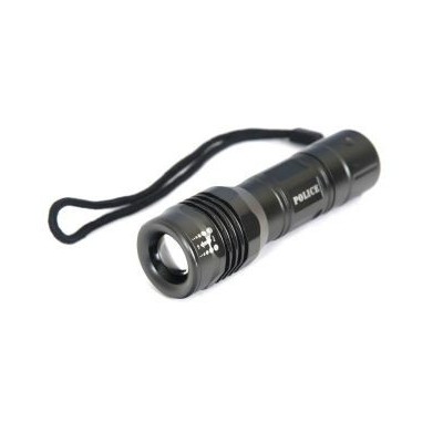 Police Pc-17 Pilli Zoomlu El Feneri